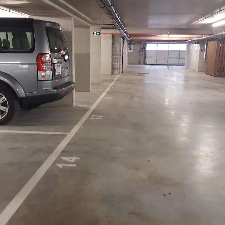 Bootsman Gelijkvloers Appartement Met Tuin En Autostaanplaats Oostende Eksteriør bilde