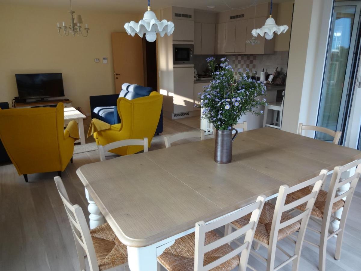 Bootsman Gelijkvloers Appartement Met Tuin En Autostaanplaats Oostende Eksteriør bilde