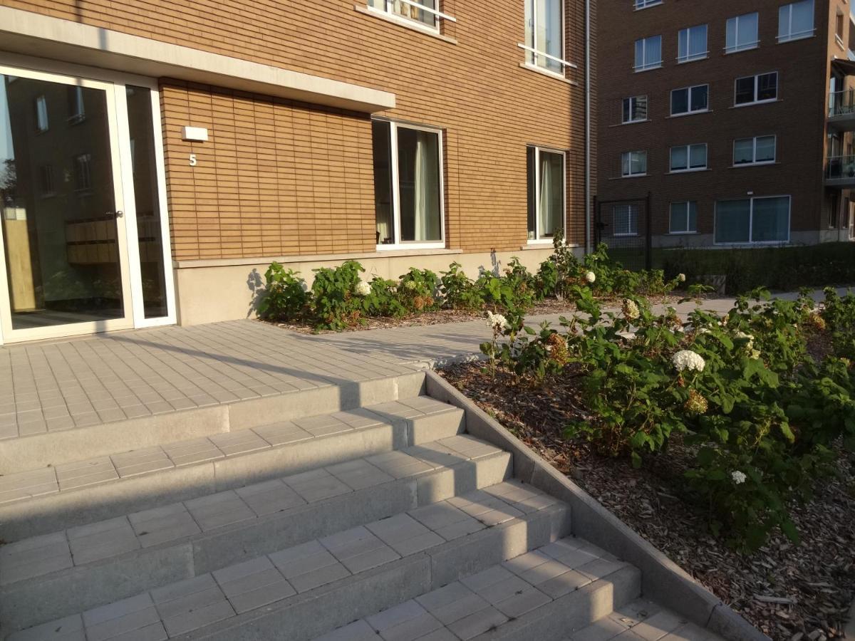 Bootsman Gelijkvloers Appartement Met Tuin En Autostaanplaats Oostende Eksteriør bilde