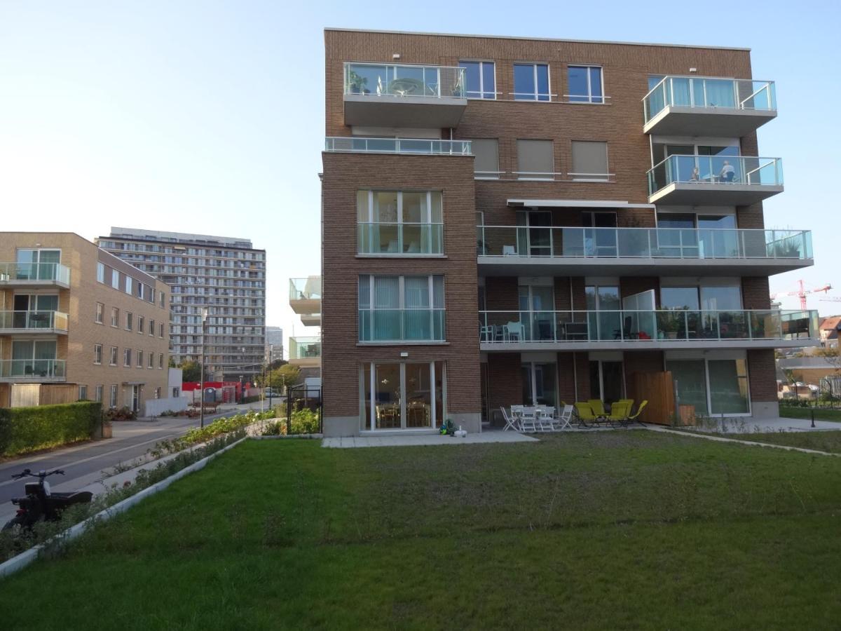 Bootsman Gelijkvloers Appartement Met Tuin En Autostaanplaats Oostende Eksteriør bilde